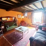 Casona De Gomez Y Teran