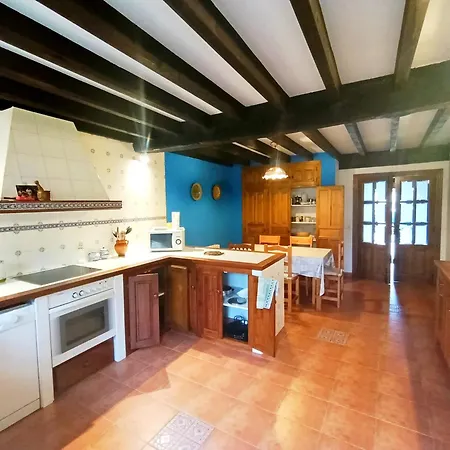 Casona De Gomez Y Teran Alpehytte Renedo De Cabuerniga